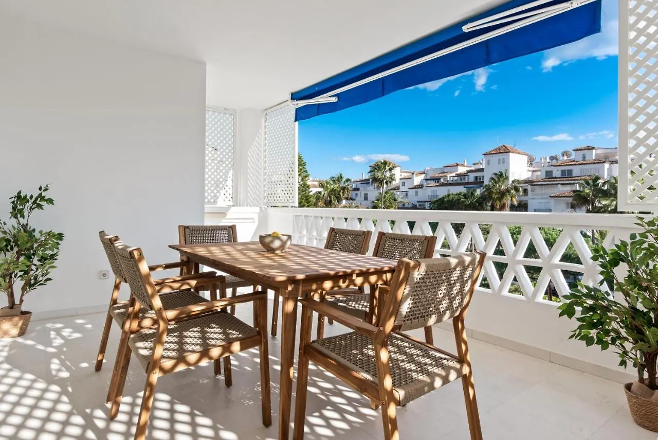 Apartamento Precioso Y Muy Cerca De La Playa En Las Gaviotas Marbella
