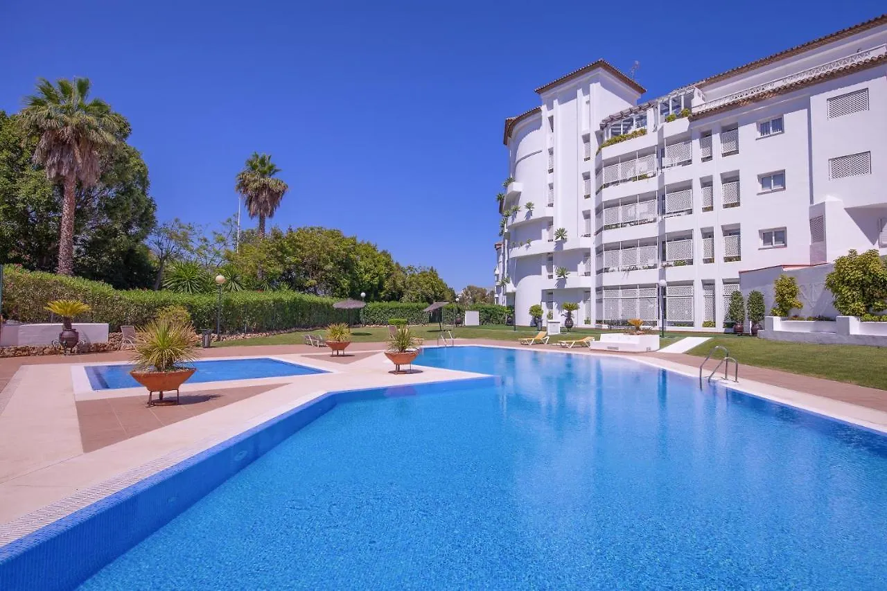 Precioso Y Muy Cerca De La Playa En Las Gaviotas Marbella Apartament