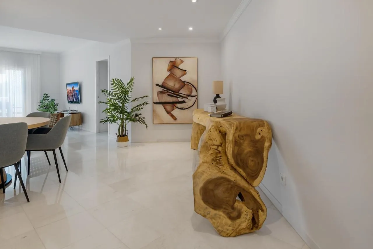 Precioso Y Muy Cerca De La Playa En Las Gaviotas Marbella Apartament
